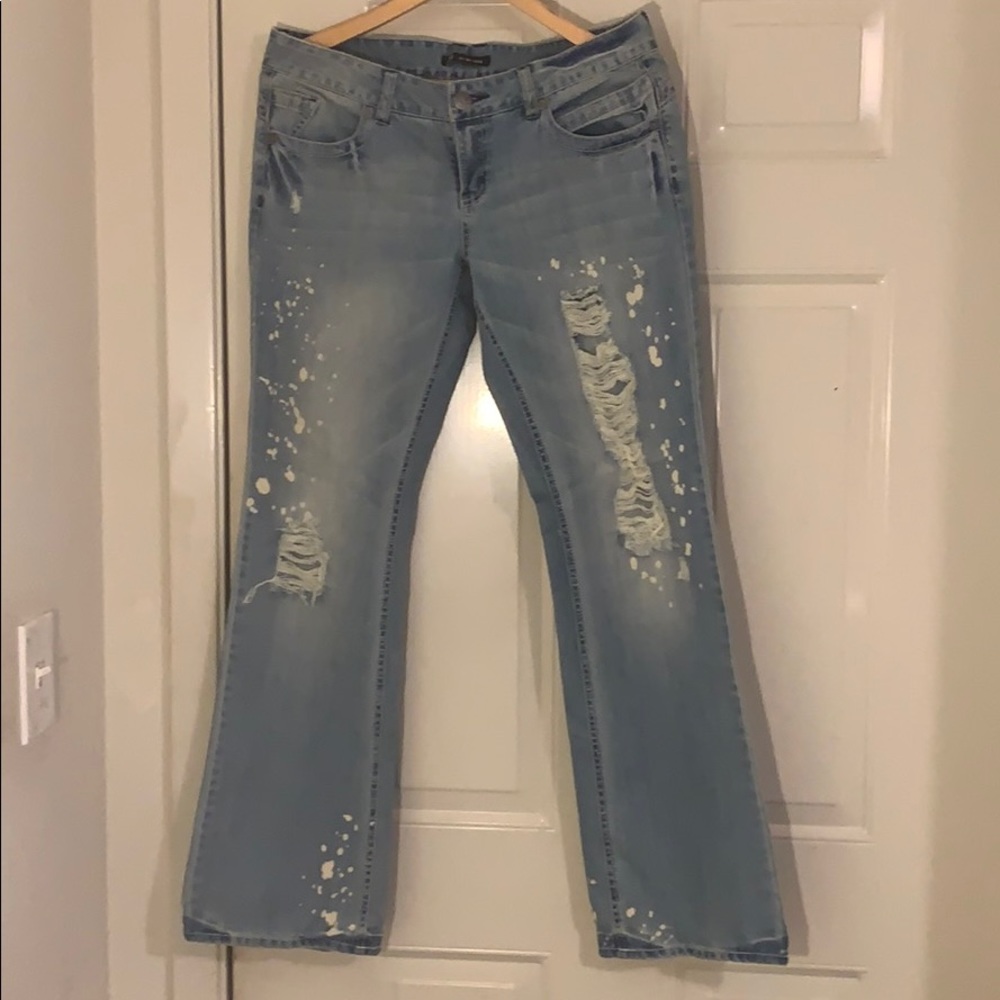 Jeans